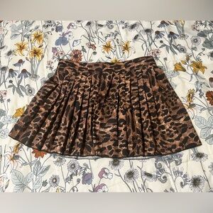 Ladies Pleated Skort
